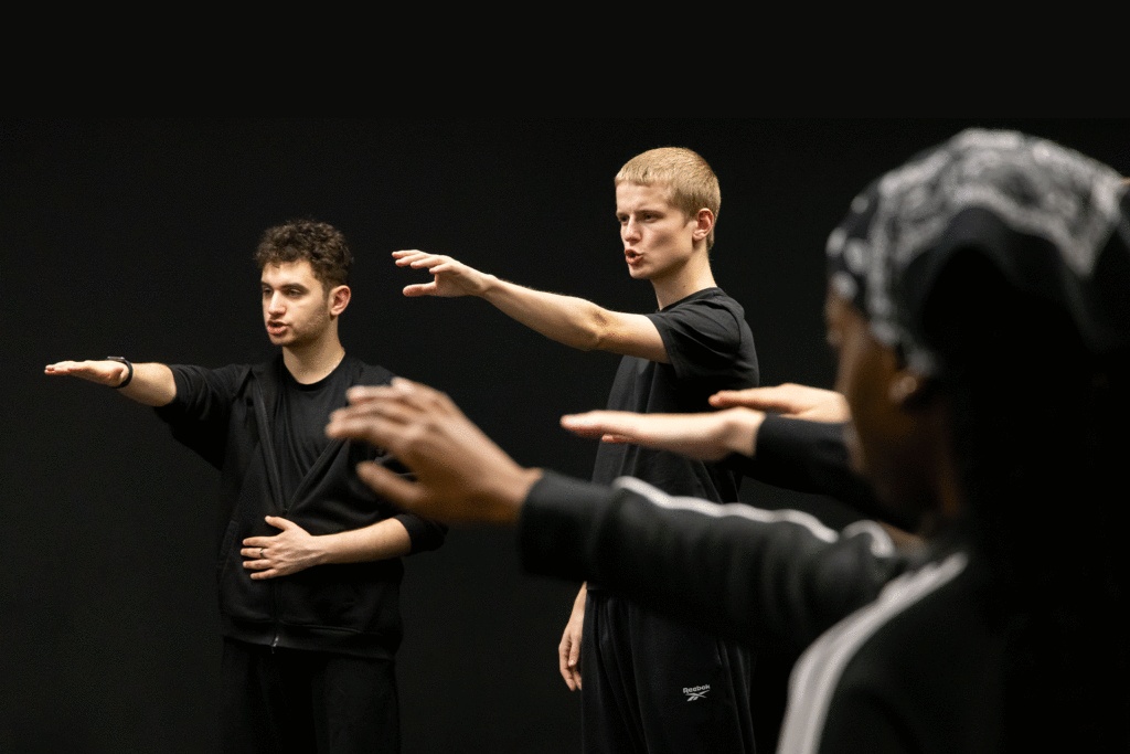 Discover Acting Courses Near London at Italia Conti Your Path to the Spotlight
