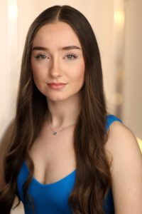 Claudia Everitt Claudia Everitt